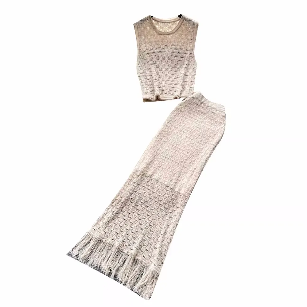 

2023 New Summer Women Fashion Crochet Hollow Out Knitted Skirt Suits Sleeveless Short Top And Tassel Long Skirt Two Piece Set