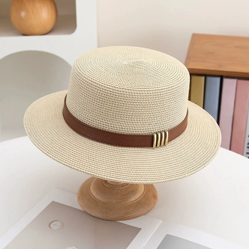 Fashion Straw Hat for Spring and Summer Outdoor Activities, Suitable for Sun Protection and Shade on The Beach.