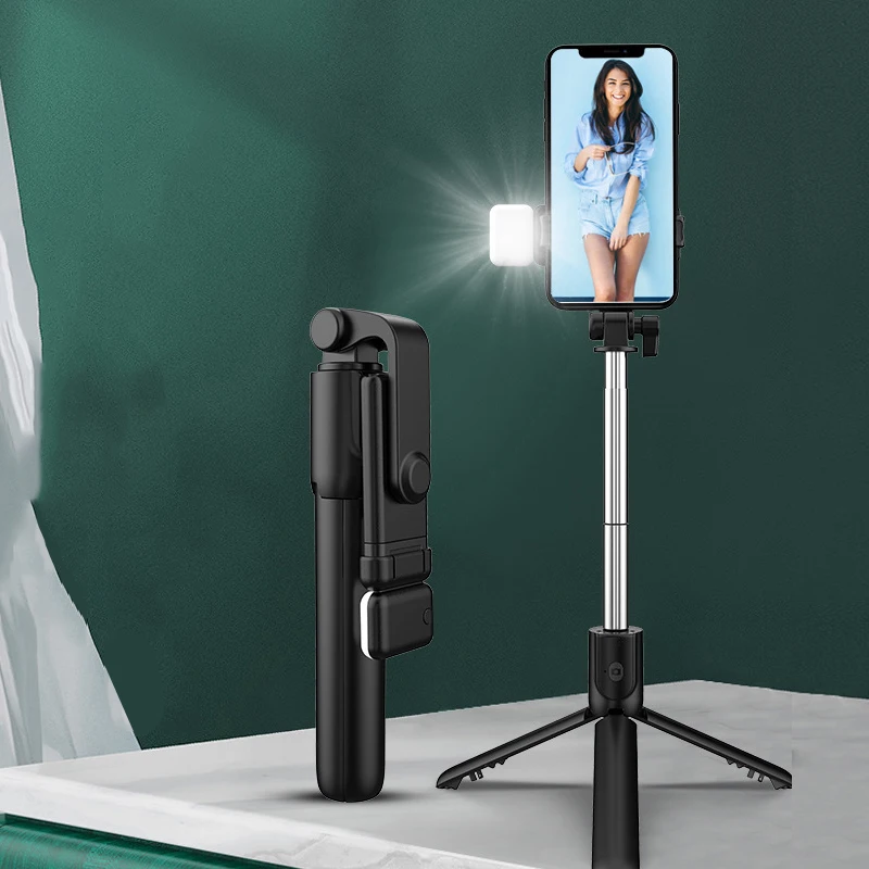 Wireless Bluetooth Selfie Stick Foldable Tripod with Fill Light Shutter Remote Control for  Android Smartphones Handheld Gimbal