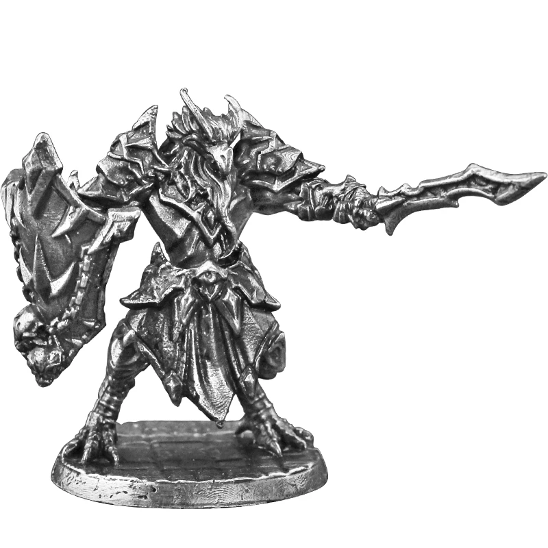 Metallo Evil Eye Griffon Guerriero Soldato Modello Action Figures Gioco da tavolo Pezzo Desktop Interni auto Accessori per ornamenti in miniatura