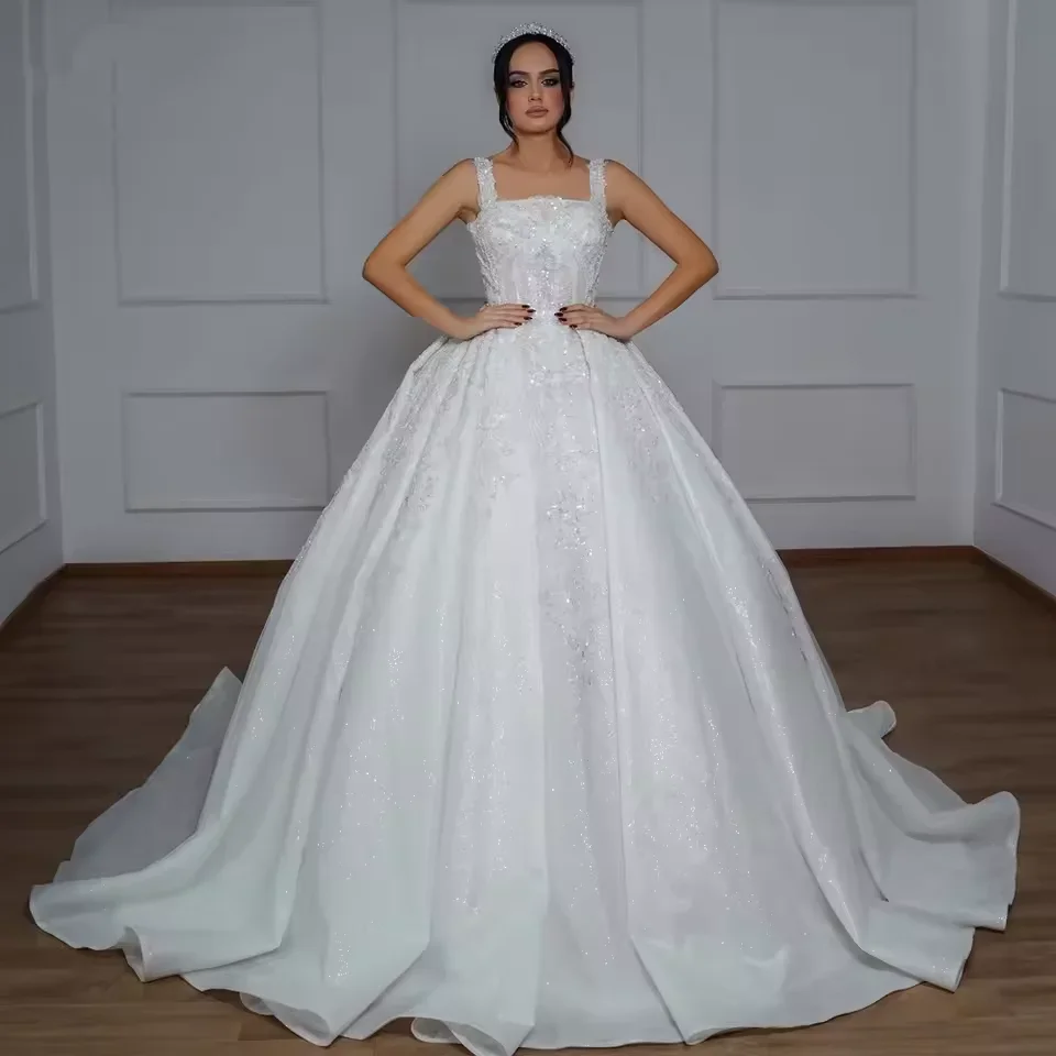 フラビンケ カスタムメイド エレガントなビーズ刺繍レース ウェディングドレス スクエアカラー ノースリーブ プリンセス ブライダルガウン 花嫁衣装