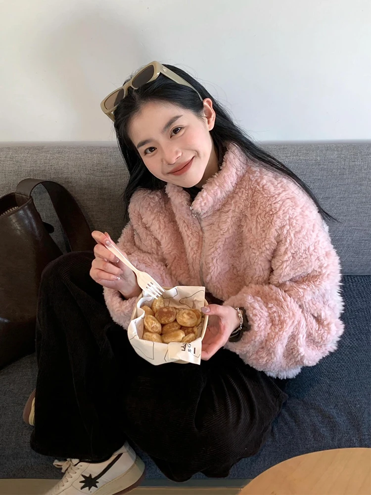 

New 2025 Gentle Grey Pink Lamb Fur Jacket Women Short Thickened Eco-friendly Fur Leather Coat Winter Warm Stylish Slim Fit