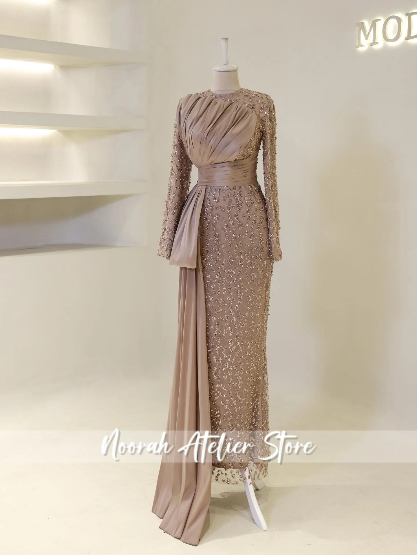 

Elegant New Beading Long Sleeves Muslim Peplum Luxury Women Evening Dresses 2025 Dubai Floor-Length Party Gown Customized