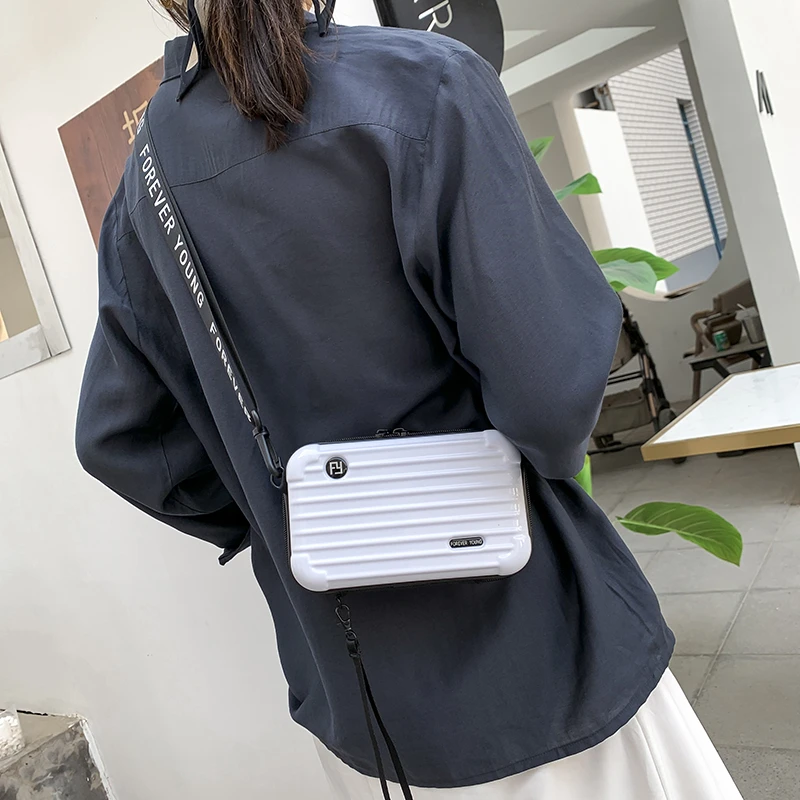 Designer PVC Crossbody Bags for Women Handbags 2024 Summer Shoulder Messenger Bag Women Clutch Handbag Fashion New Phone Purses