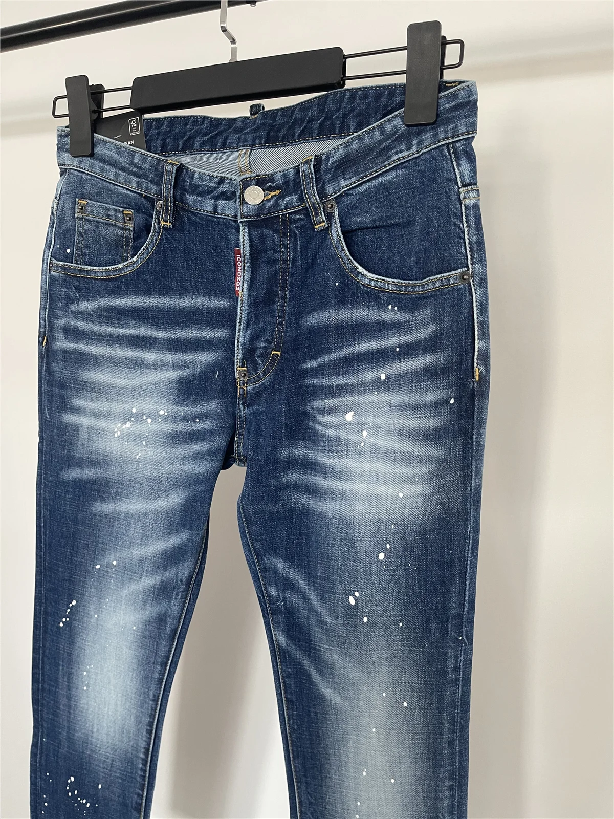 2024 Autunno Nuovi Uomini Alla Moda Lavati Pantaloni Skinny Semplice All-match Moda Rugosa Slim-fit Jeans per Gli Uomini