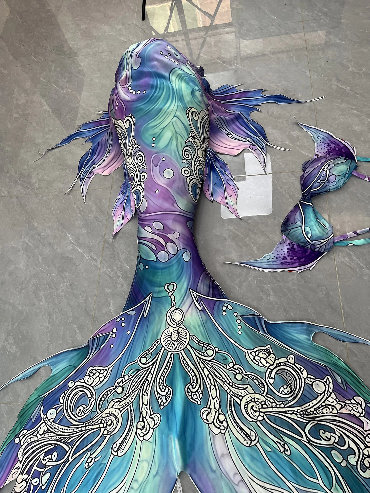 Mermaid Tail Swimsuit Adult Diving Show Costume Colorful Dragon Bone Fish Pattern Customized Mermaid Tail for Women view 6