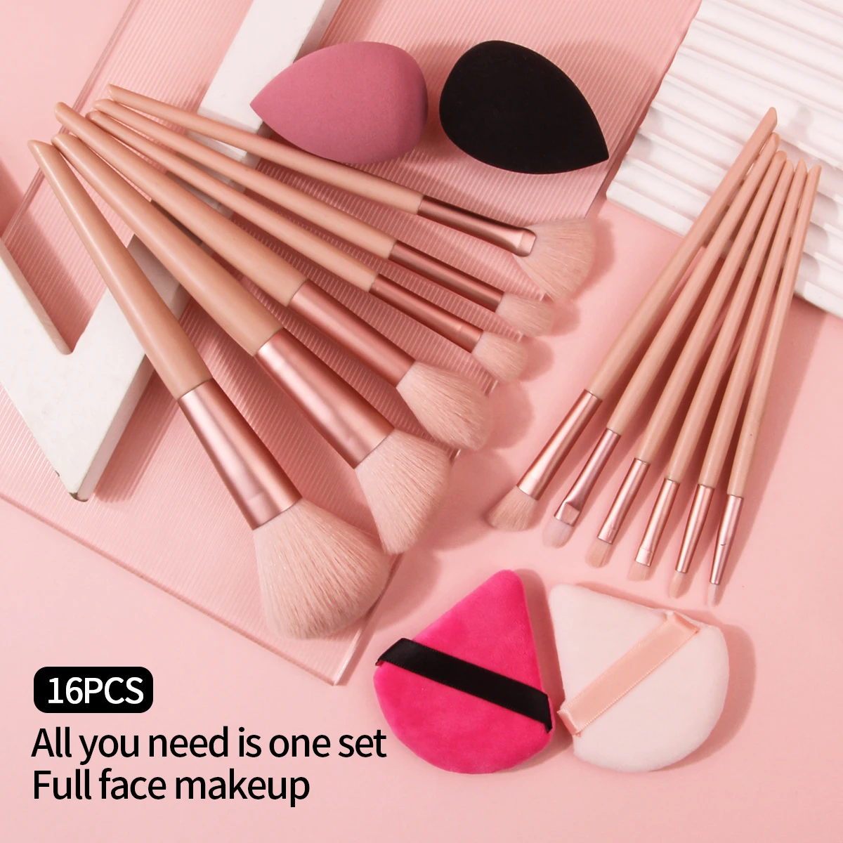 Il set di pennelli per trucco multifunzionali da 16 pezzi include una copertura per pennelli per il viso e un soffio di cipria triangolare con uovo in spugna super morbida