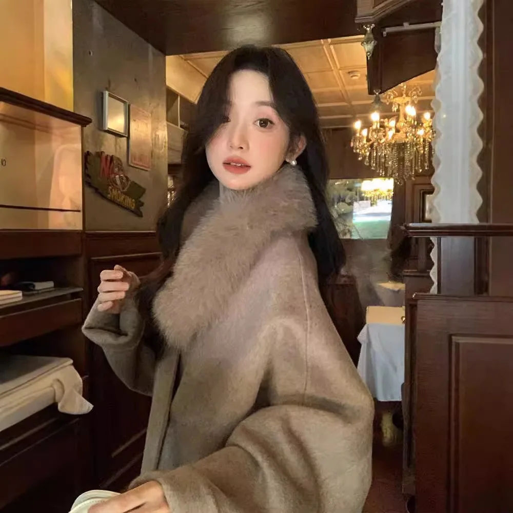 2024 autumn and winter new high-end double-sided cashmere coat for women, medium to long, small, woolen fur coat, short