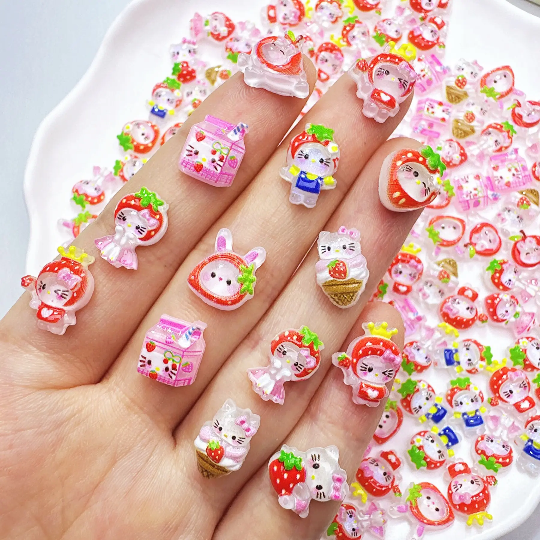 

100Pcs/bag KT Kitty Strawberry Nail Charms - Cute Cartoon Resin Press-On Nail Decor for Manicures & Hair Accessories