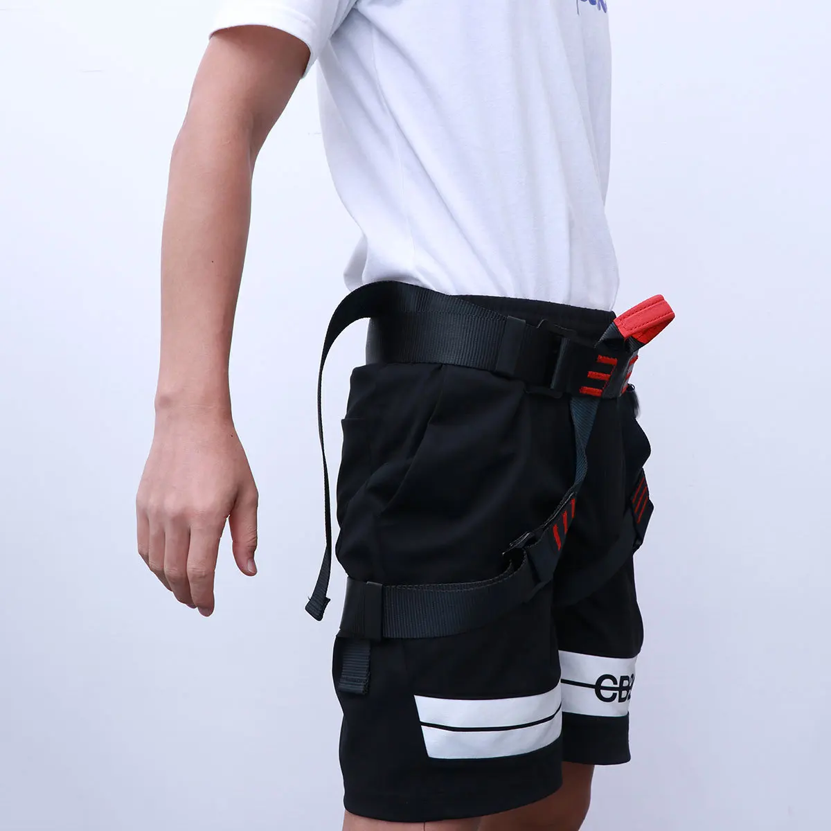 Climbing Safety Harness Adjustable For Mountaineering Rappelling Fire Rescue Working Outdoor Camping Climbing