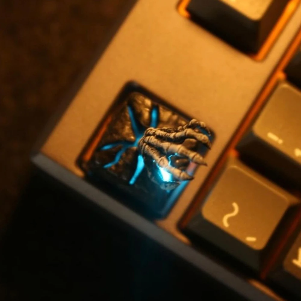 

Skeleton Hand Backlit Resin Keycaps For Cross Switch Meachnical Gamer Keyboard Key Cap ESC Personalized Caps