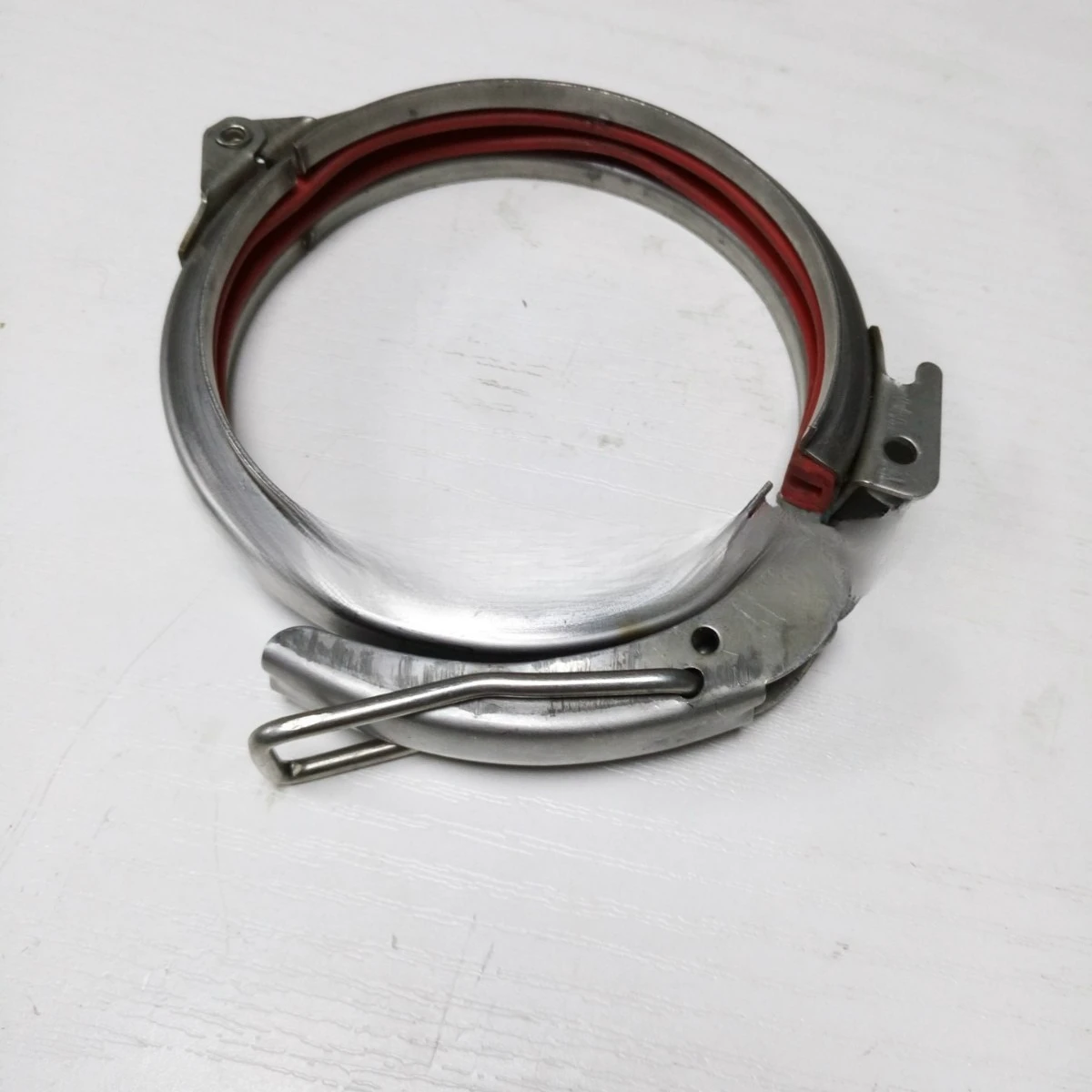 Stainless steel duct hand pressure clamp, quick pipe clamp, stainless steel galvanized
