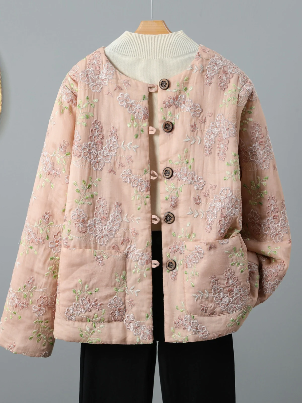 

New Chinese Sle Heavy Embroidery Cotton Jaet Women's Winter Thiened Warm Coat Button Closure Retro National Sle