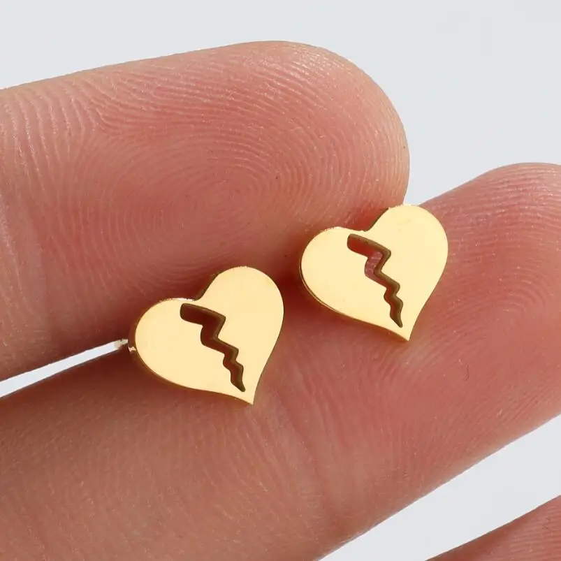 Jisensp Creative Broken Heart Earrings Broken Heart Stud Earrings Stainless Steel Earring Studs Jewelry for Men Women Gifts