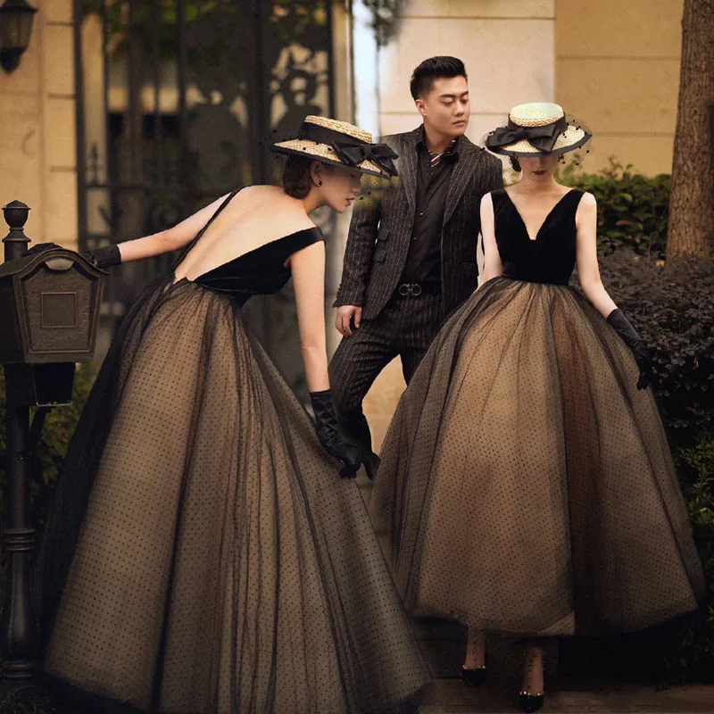 

Photo Studio Theme Clothing2025New Travel Photography Wedding Dress with Black Dot MeshINSDeep WindVBackless Puff Dress