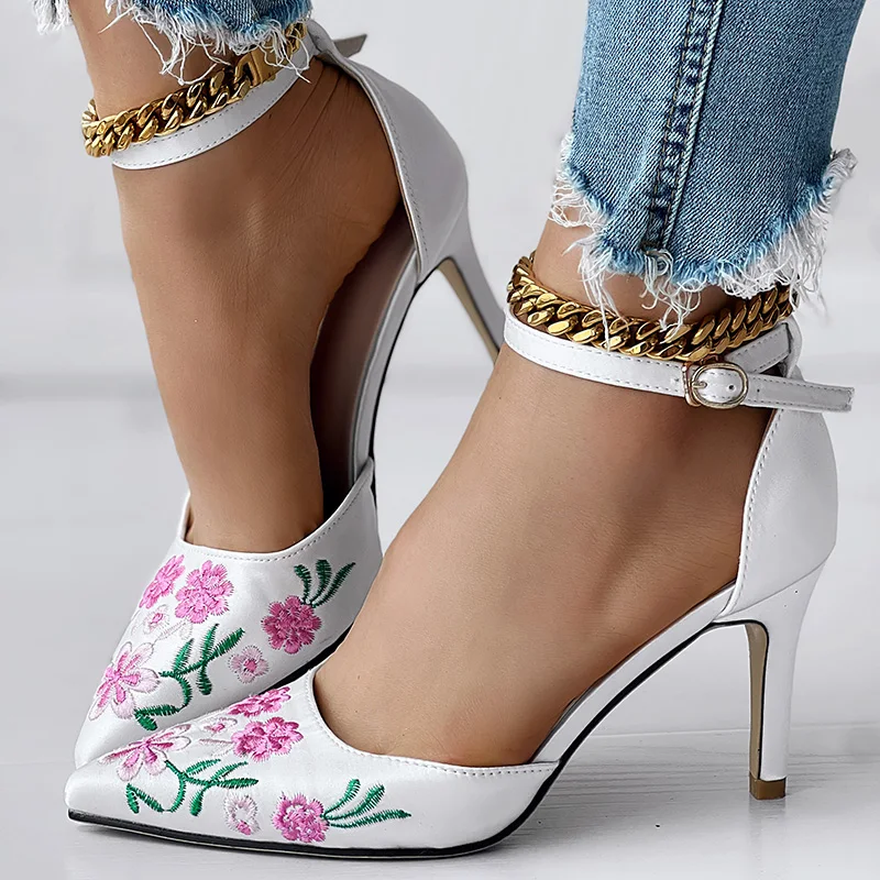 

Women's Shoes Point Toe Daily Wear Party High Heel Sandals Floral Embroidery Ankle Strap Stiletto Heels Pumps