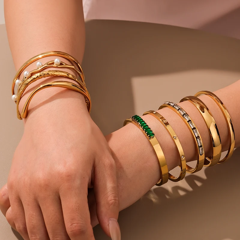 

Elegant and charms shining zircon stainless steel bracelet, fashionable stacking bracelet for women, non-fading gift jewelry