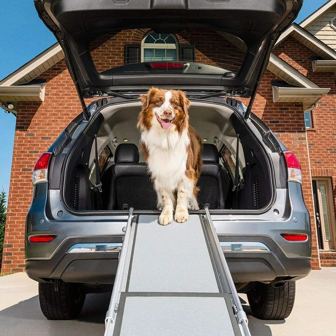 Retractable Aluminum Pet Ramp Durable Portable Dog Ramp for Easy Access