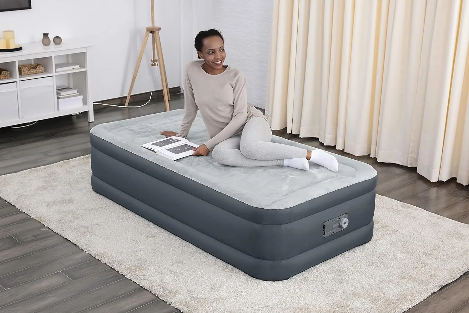 

Двойной надувной матрас Sleeplux | Supersoft Snugable Top, сверхпрочная прочная защита со встроенной подушкой | Поднятая надувная кровать 18 дюймов.