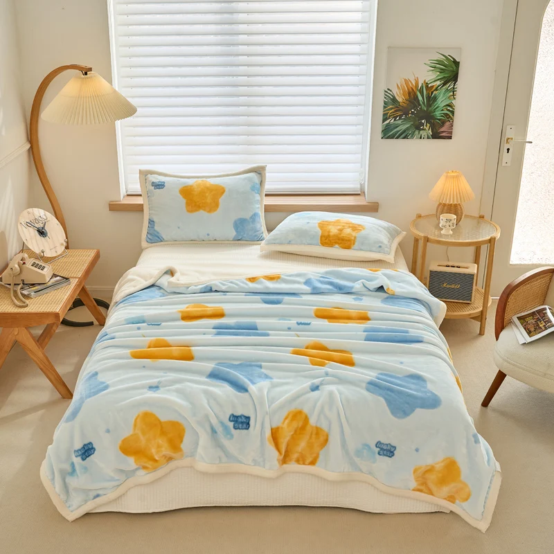New Raschel Throw Blanket Cute Bright Cartoon Design Cozy Decor Nap Blankets for Sofa Bed Couch Chair Dorm Decorative Blanket