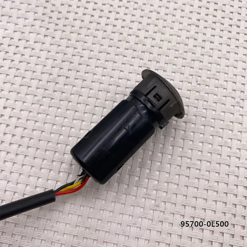 

Датчик парковки заднего хода Excellent-Parking Assist для Tucson 2006- (OEM номер 95700-0L500)