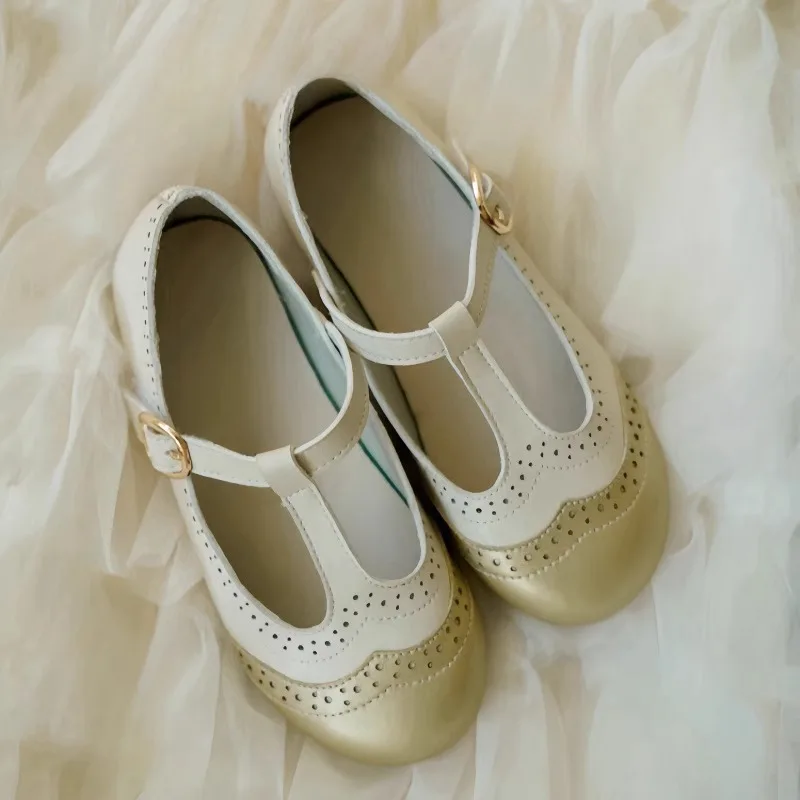 Girl's soft soles continuously empty with foreign style princess breathable single shoes Korean retro small leather shoe 여자용 구두