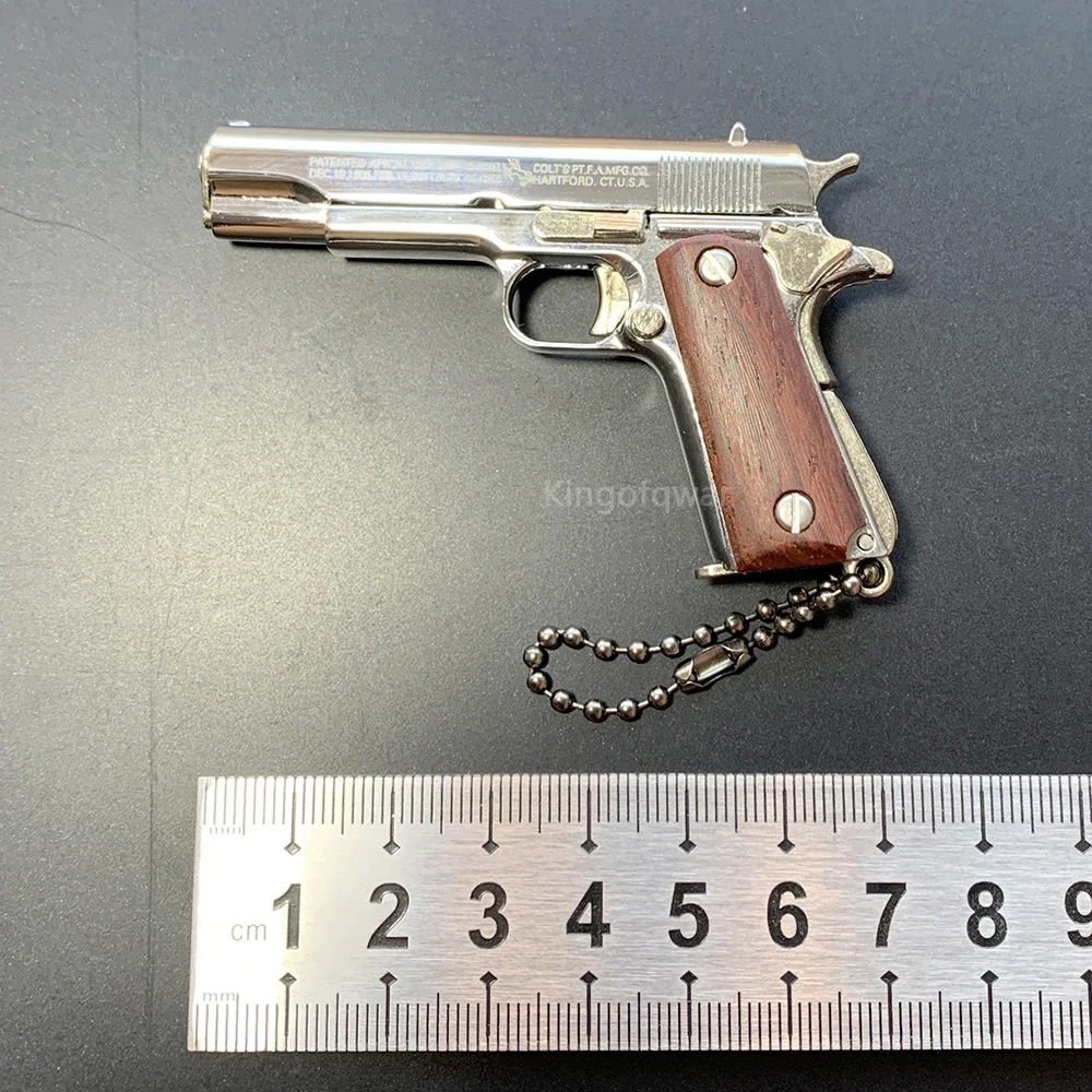 1:3 High Quality Metal 1911 Keychain Model Toy Gun Miniature Alloy Pistol Collection Toy Gift Pendant Actual Pictures