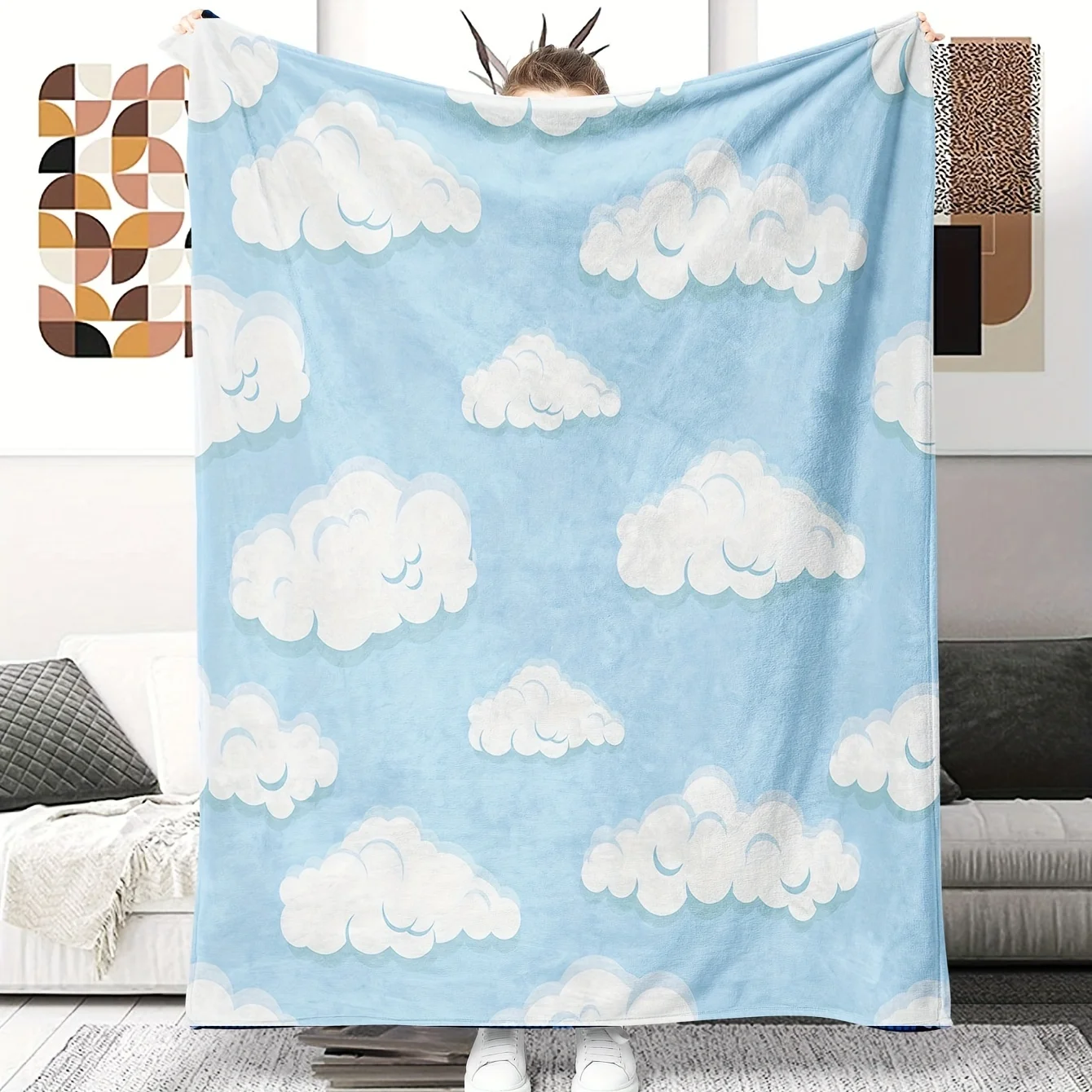 Soft and Comfortable Flannel Blanket with Blue Sky and White Clouds Pattern - Perfect for All Seasons, Ideal Gift for Sisters, B