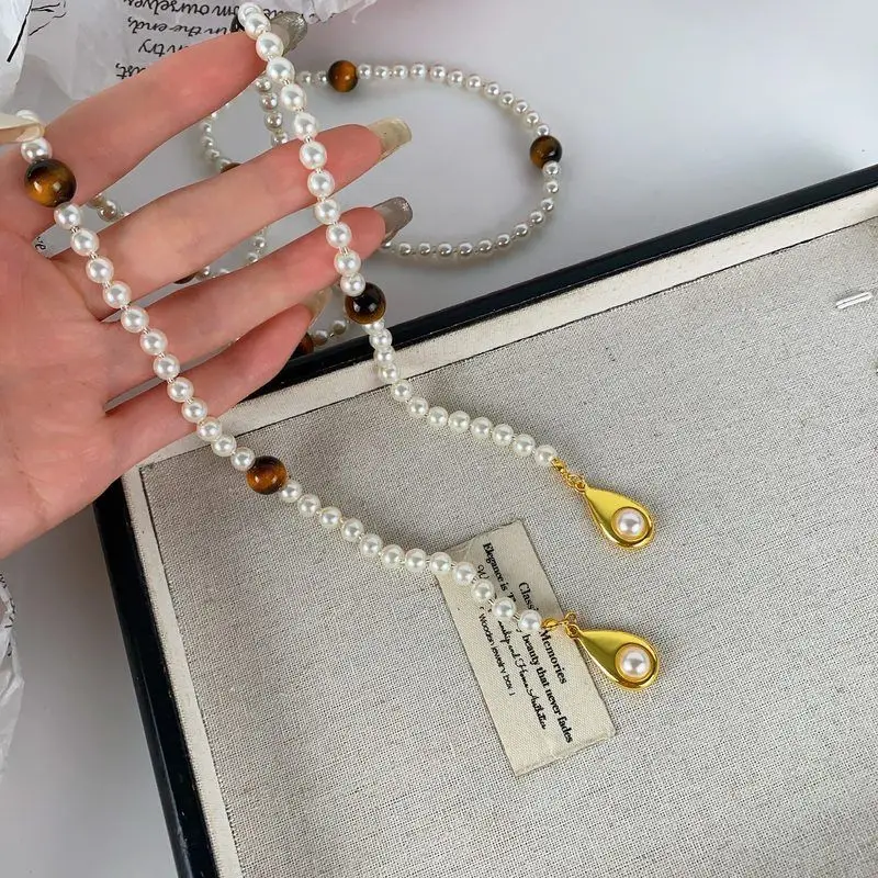 

Long Tiger Eye Stone Pearl Spliced Nelace Various Wear Design Sweater Chain Faion Versatile Jewelry Accory for Women