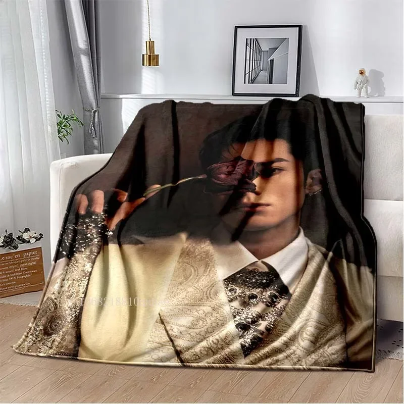 Dylan Wang Dong Fang Da Qiang Bedspread Blanket Cang Lan Jue for Sofa Bedroom Decoration Fluffy Soft Blankets