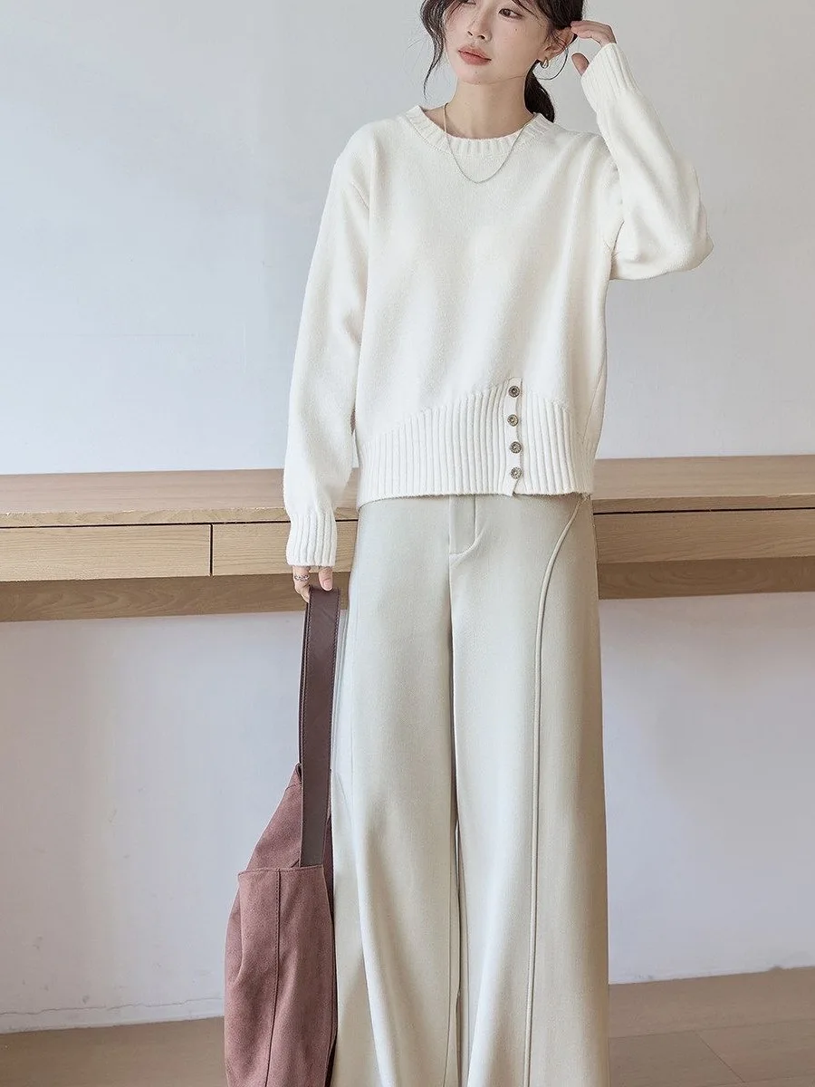 

Deep Grey round Neck Pullover Sweater Women's Spring 2026 New Style Side Button Elegant Versatile Commute Soft Knitted Top