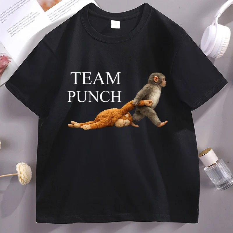 

Team Punch Graphic T Shirts Punch The Monkey Holding Plush Toy T-Shirt Funny Short Sleeve O-neck Tshirt Cotton Male Tees
