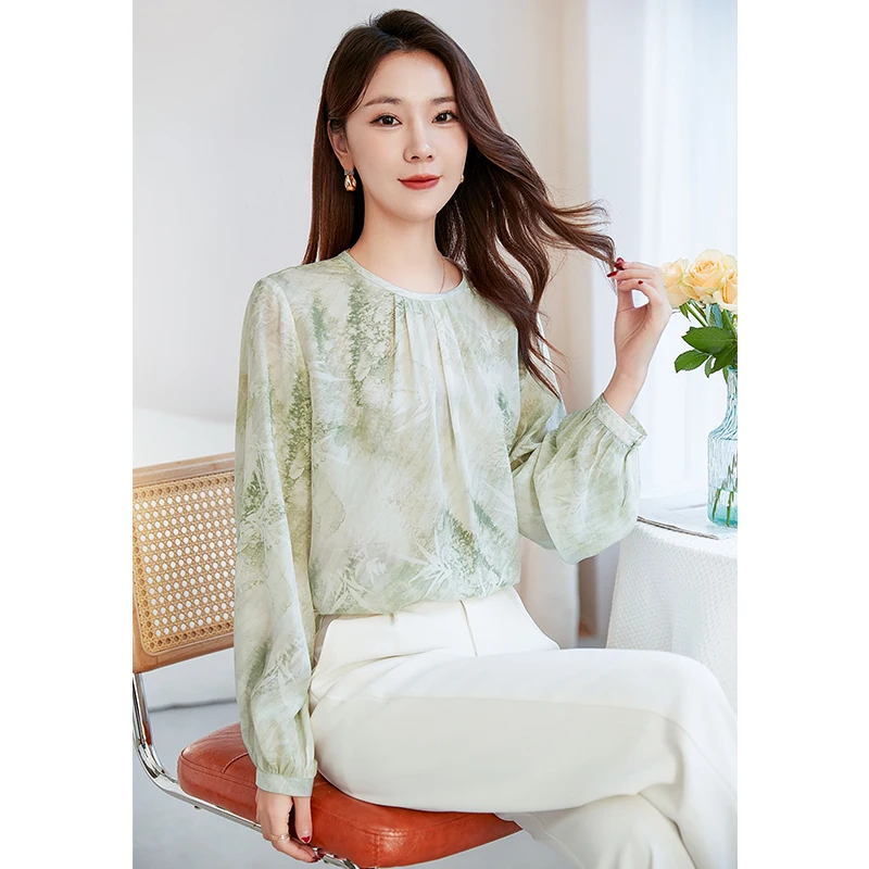 

Slim-Fit Long Sleeve Round Neck Chinese-Style Blouse Ink Beauty Lady Premium Pure Mulberry Silk | Spring/Summer New Arrival
