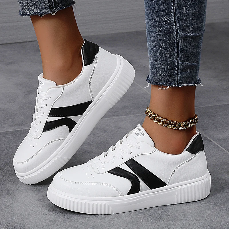 2024 Women Sneakers Fashion Shoes Trend Casual Flats Sneakers Women Female New Fashion Comfort White Vulcanized Platform Shoes