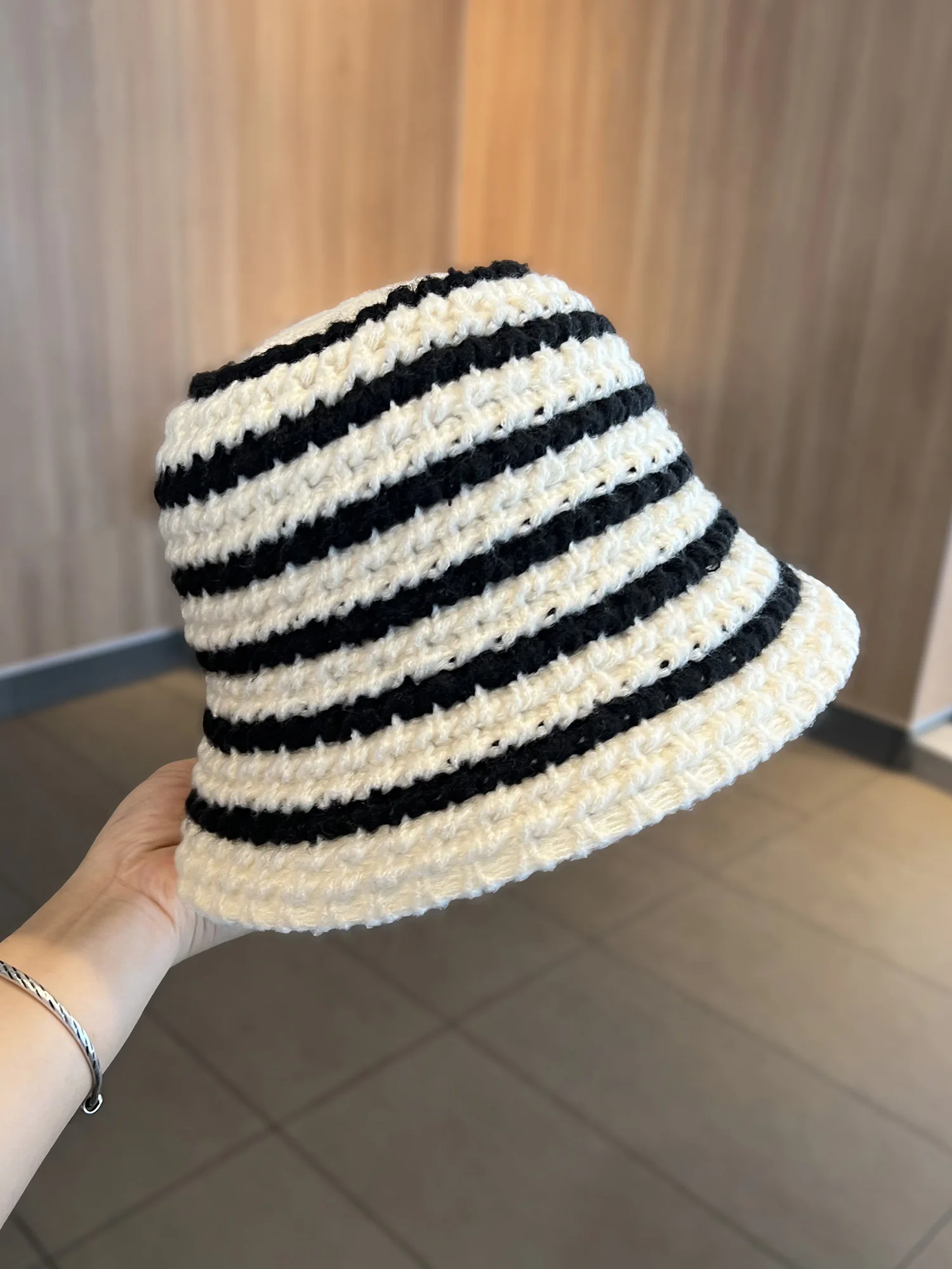 chapeu-buet-de-malha-feminino-outono-inverno-grande-circunferencia-quente-chapeu-fierman-pequeno-efeito-facial-artesanal-croche-pote-de-la