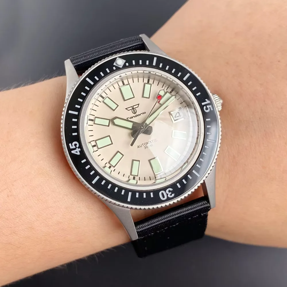 

Tandorio Ретро 40 мм 50-Fathoms Diver Мужские часы с сапфировым стеклом 200 м Водонепроницаемые NH35A PT5000 Автоматические механические часы