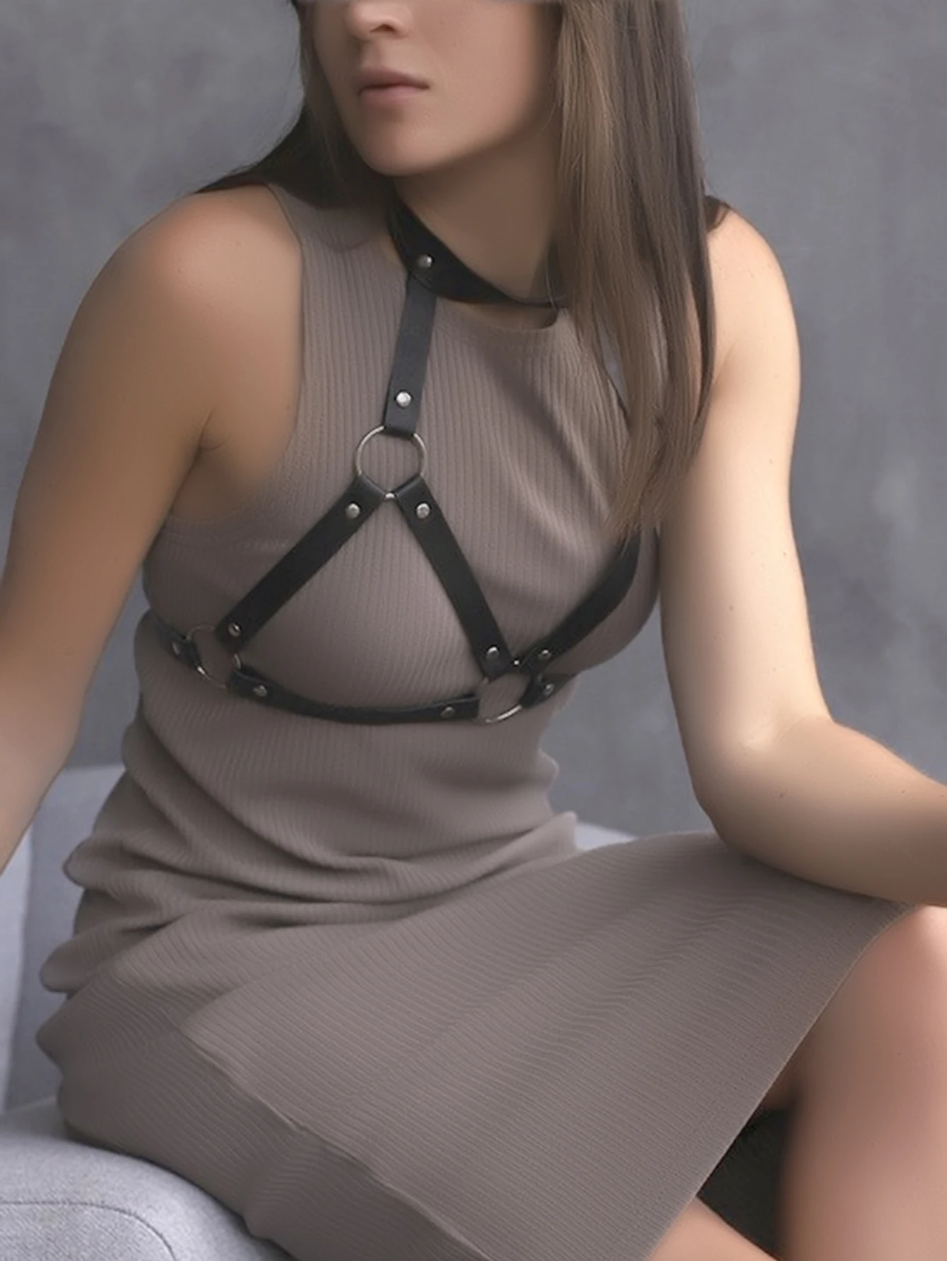 قلادة وأشرطة جلدية سوداء قابلة للتعديل وملابس داخلية - حمالة صدر متعددة الاستخدامات للملابس الداخلية والملابس والملابس التنكرية.