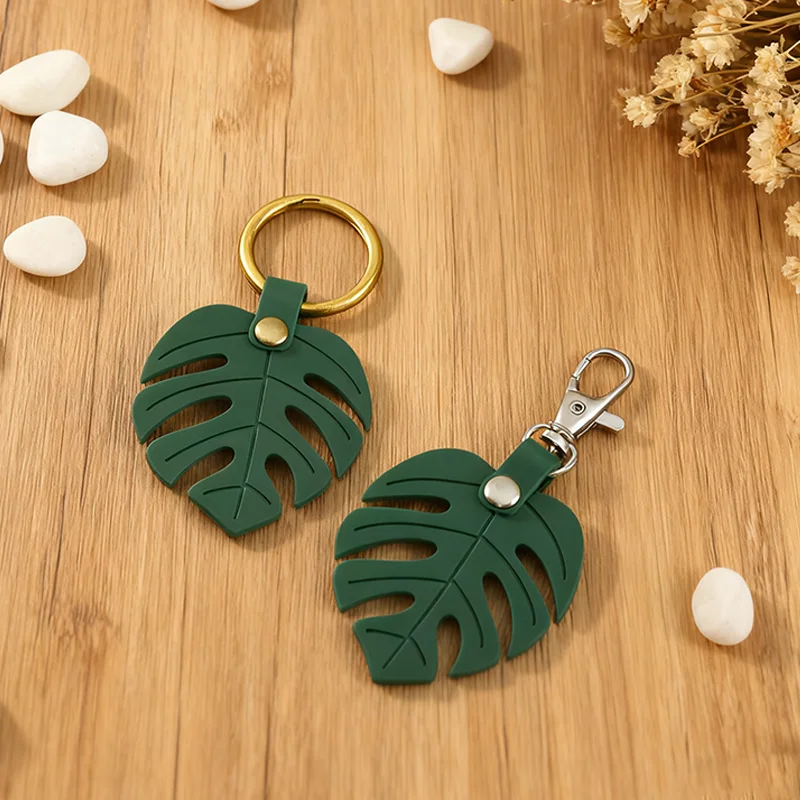 PU Faux Leather Monstera Keychain | Simulated Leaf Car Key Charm & Leaf-Shaped Luggage Accessory