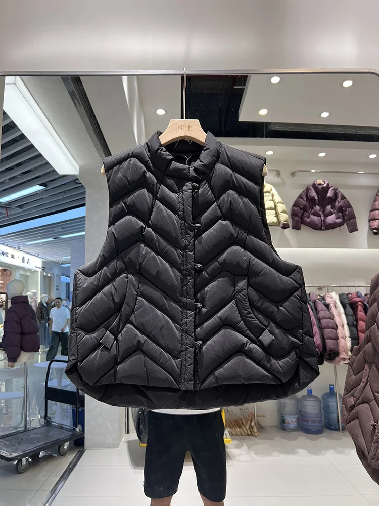 2025 winter new dish button rib design sense down jacket women's short style versatile stand collar white duck down vest