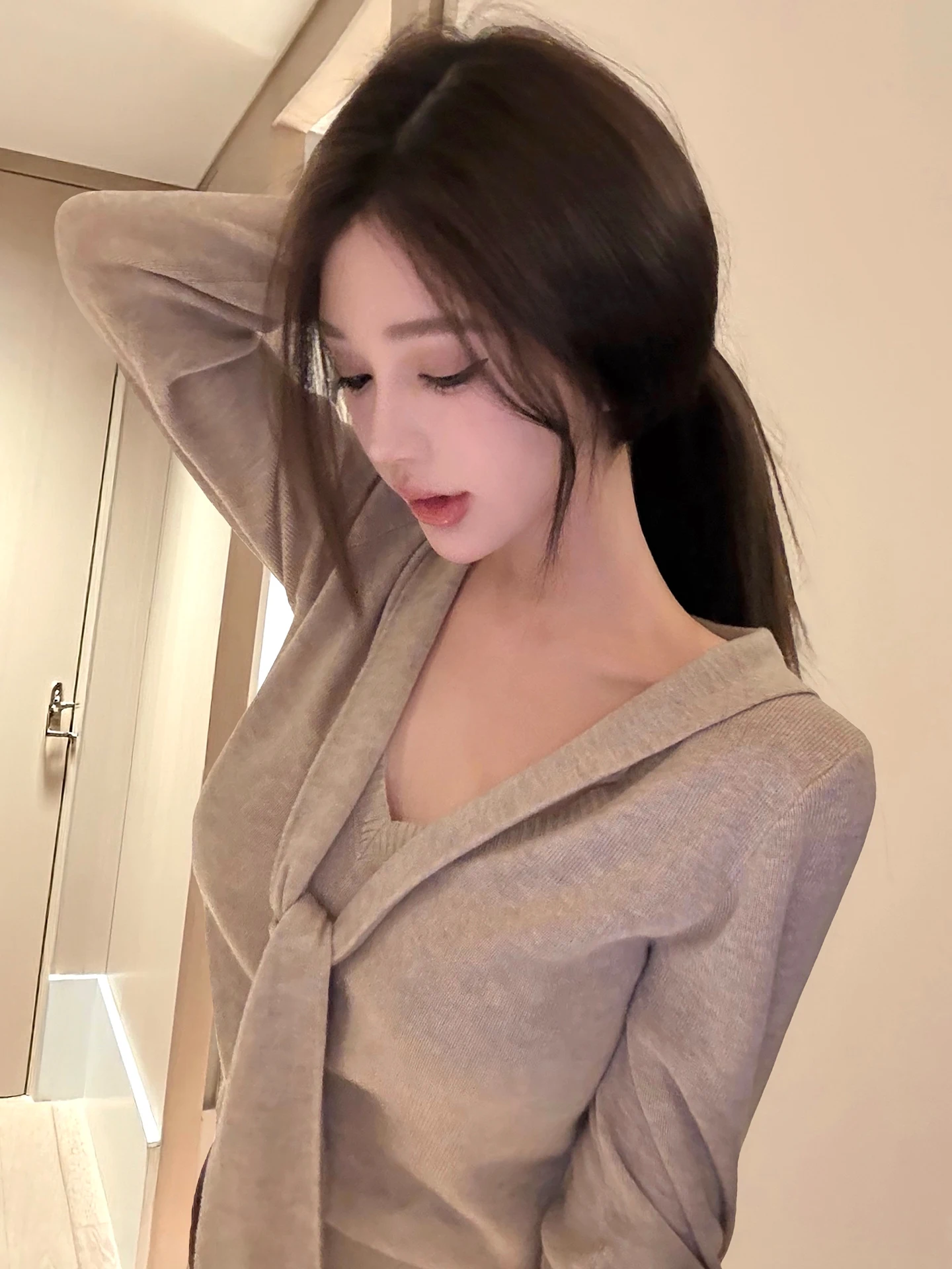 

Женский вязаный топ Chill er Lazy Breath из шерсти и кашемира с V-образным вырезом, длинными рукавами и поясом, стандартный крой, для повседневной носки, в корейском стиле