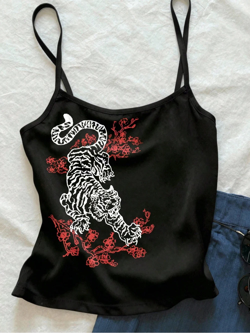 2026 New Summer American Retro Y2K Tiger Cherry Blossom Printed Strap Top Dark Punk Street Trend Versatile Fashion Personality