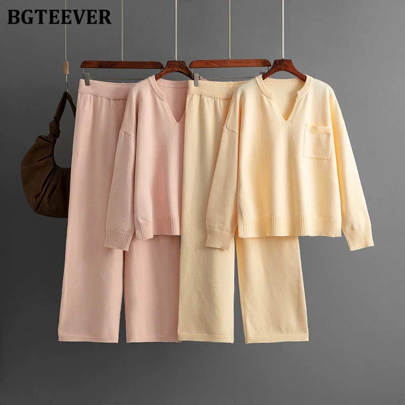 

BGTEEVER Ladies Knitted Two Pieces Set V-neck Pocket Sweaters & H Wide Leg Trousers Autumn Winter Warm Pants Suits