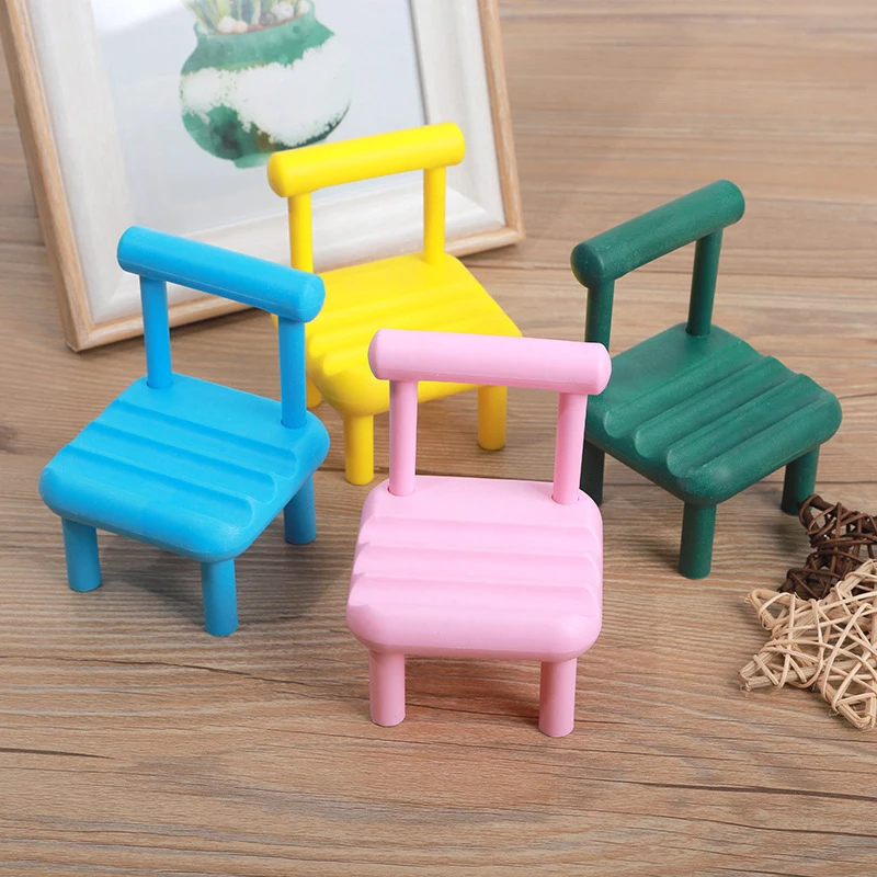 Phone Holder Small Chair Stool Lazy Person Mobile Phone Rack Cute Desktop Phablet Bracket Mini Detachable Gift Decoration