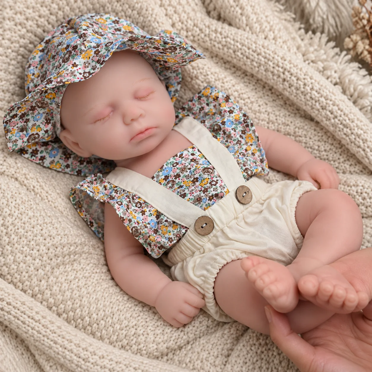 50cm Full Body Silicone Reborn Baby Doll Bald Head Closed Eyes Handcrafted Lifelike Newborn Boy & Girl Collectible Display Gift