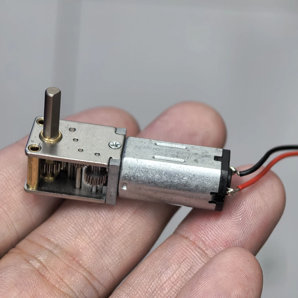 Mini N30 DC 5V 10rpm Slow Speed High Torque Gear Motor Right Angle D-shaft DIY Toy Car Robot