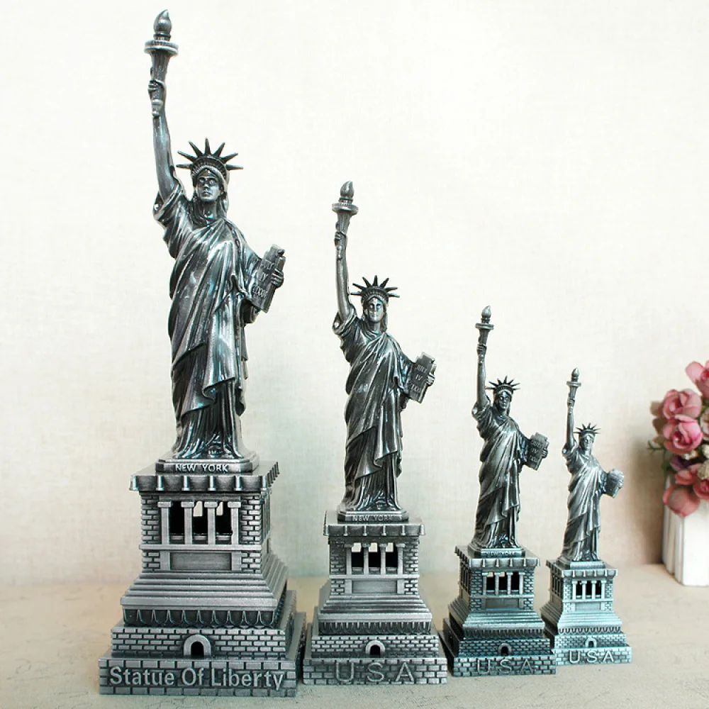 Vintage Metal Statue Of Liberty Sculpture American Decor Crafts Desktop Figurine Ornament For Office Interior Art