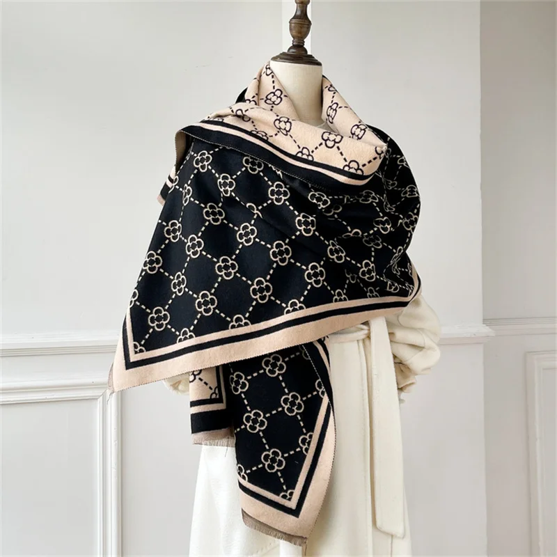 

Luxury Brand Cashmere Women Plaid Scarf Winter Warm Shawl and Wrap Bandana Pashmina Female Foulard Square Thick Blanket Poncho