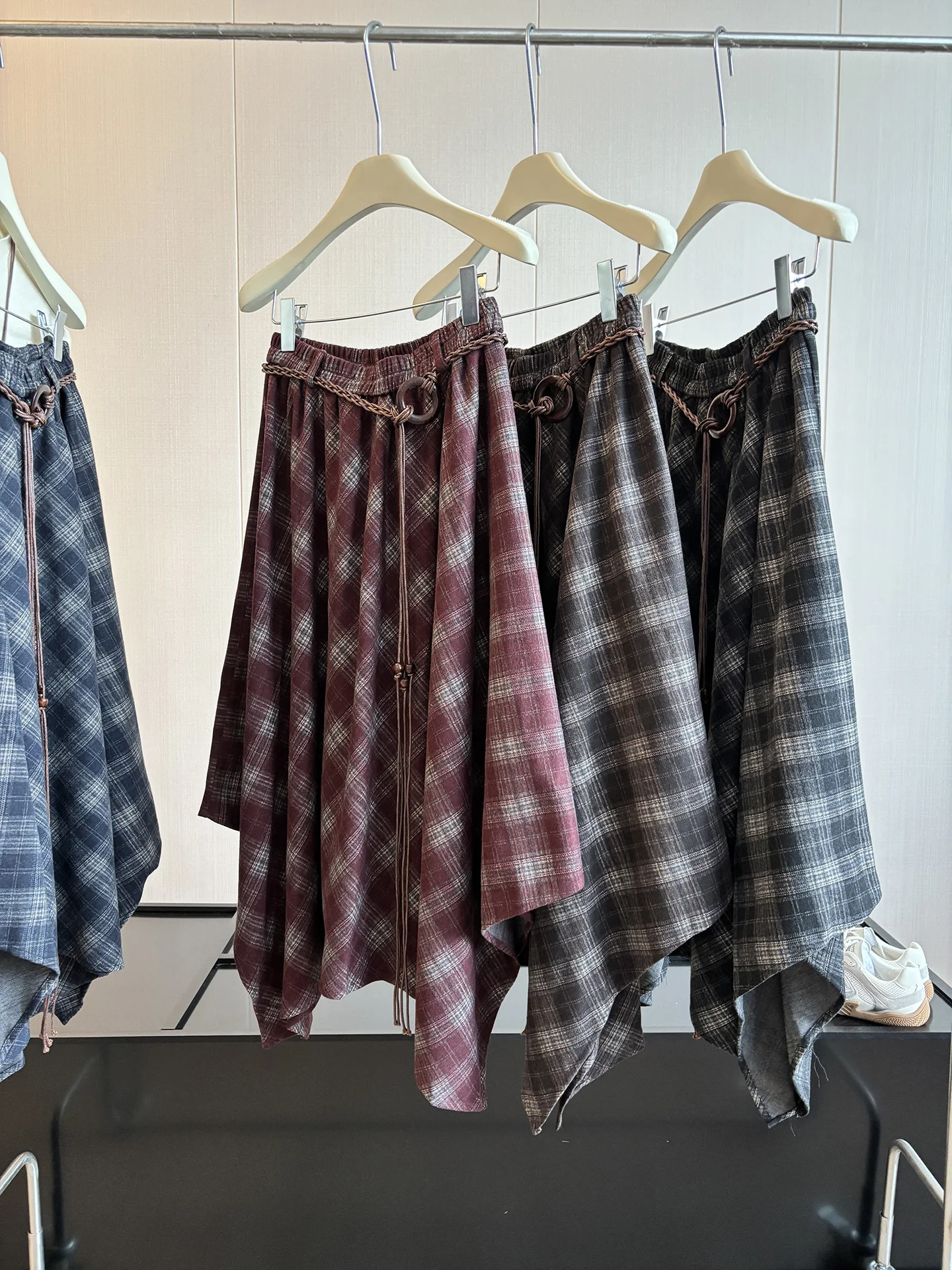 High Waist A-Line Midi Skirt Women's Autumn Plaid Asymmetrical DIYI Vintage Half-length Skirts Polyester Fiber Standard Fit
