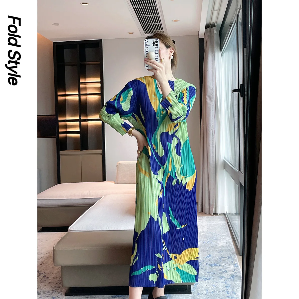 

Miyake Pleated 2024 Autumn New High Grade Color Block Printing Foreign Trade Dress Women's Temperament Commuter Fit Long Dress