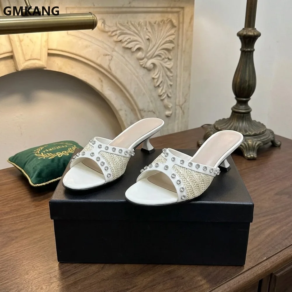 

Women's Woven Straw Sandals 2025 Summer Flat Single Strap Crystal Glass Heel Vintage Low Heel Beach Dressy Casual Open Toe